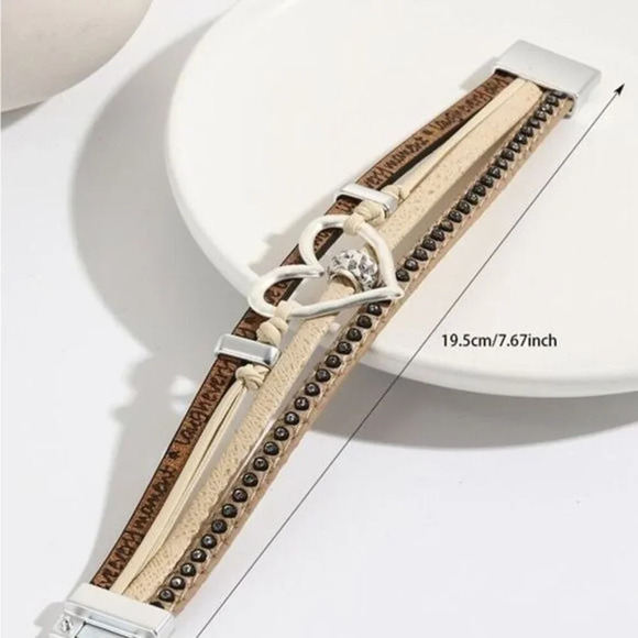 Light French Beige Heart Shape Magnetic Buckle Multi Layered Bracelet - Picture 3 of 4